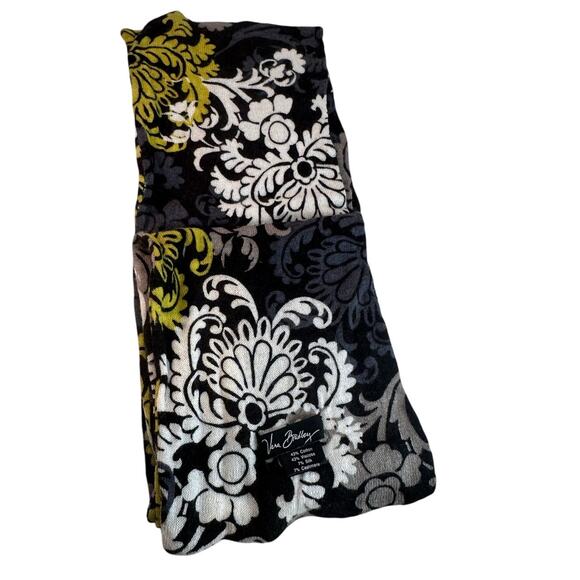 Vera Bradley Cashmere Silk blend scarf in Baroque Pattern Preowned - Picture 4 of 4